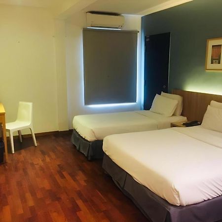 Quayside Hotel Malacca Exterior foto